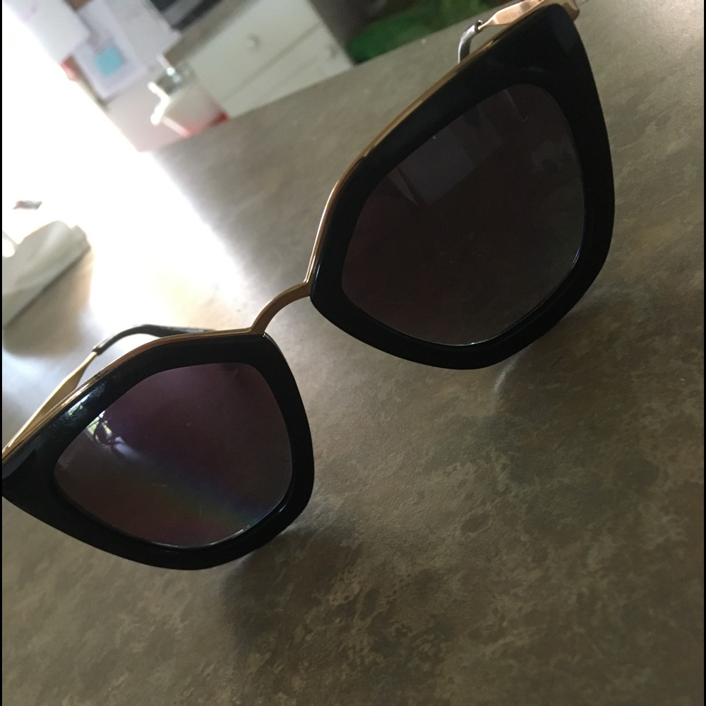 Glasses Prada - Picture 3 of 5